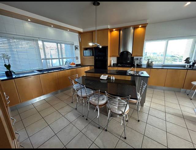 7 BEDROOM HOUSE FOR SALE IN WAVECREST